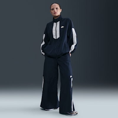 Nike Sportswear Women's Wide-Leg Woven Pants. Nike.com
